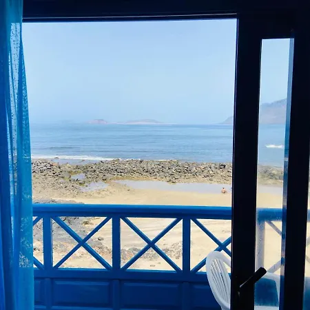 Mirador Del Risco De Famara Apartment Exterior photo